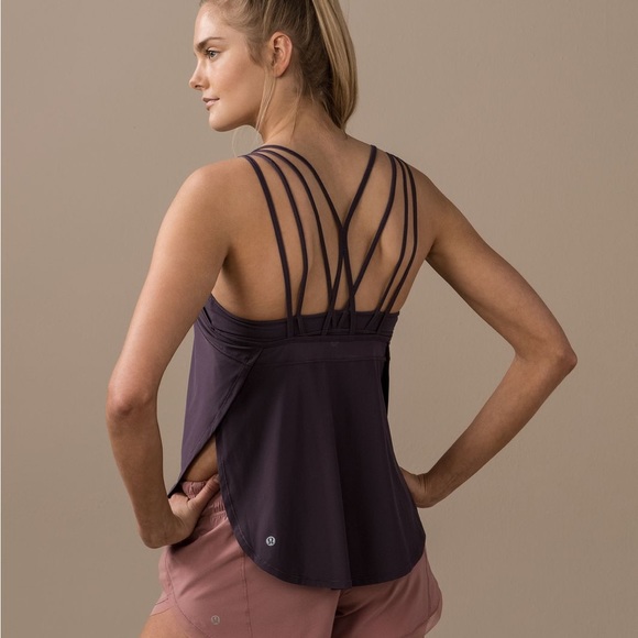 🆕🍋Lululemon Anew Singlet side slit tank, black currant - Picture 2 of 8